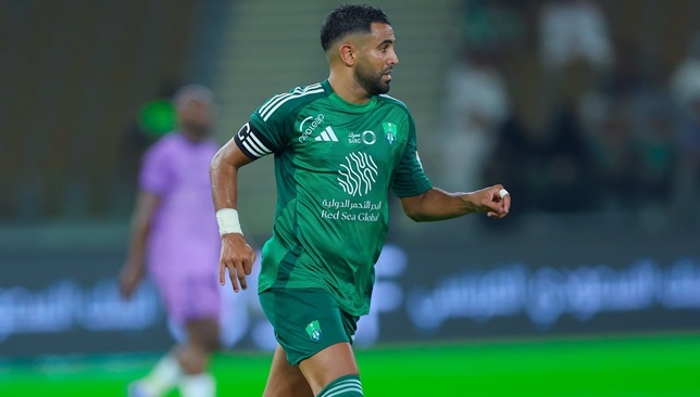 محرز يقدم وعداً جديداً لجماهير الأهلي السعودي