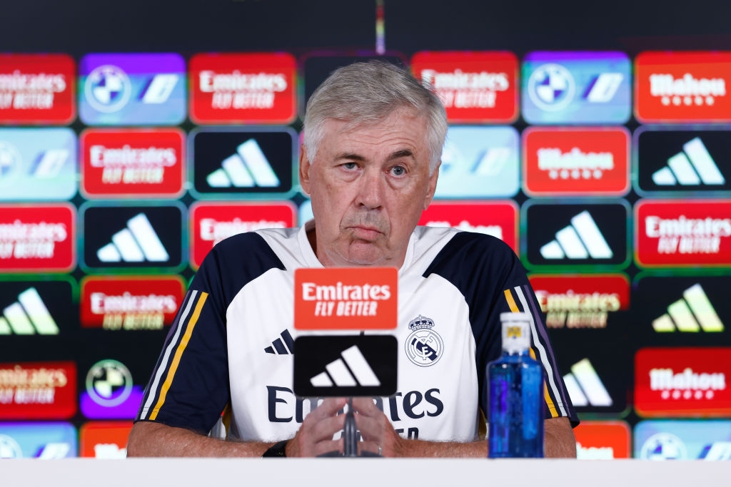 ريال مدريد يتمسك ببقاء بينتوس بالرغم من رحيل أنشيلوتي