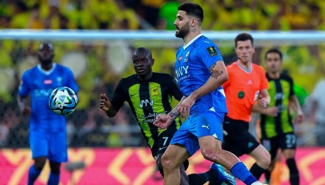 الاتحاد يسبق الهلال بتحرك رسمي لخطف وتد نيوكاسل