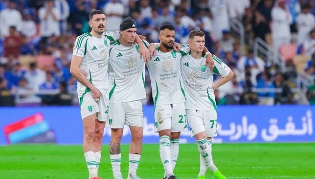 رئيس الأهلي السعودي يطمئن الجماهير حول بقاء نجوم الفريق