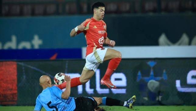الأهلي يجمد صفقة مدافع غزل المحلة