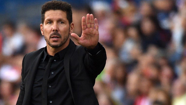 سيميوني يكشف رأيه في تعاقد ريال مدريد مع ماستانتونو