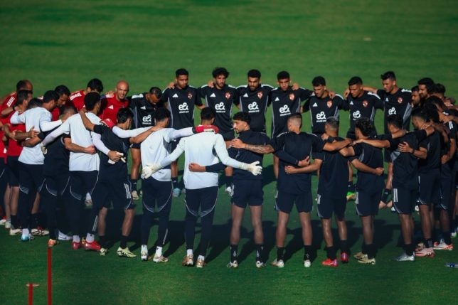 ريبيرو يرفض مشاركة محترف الأهلي ضد بالميراس