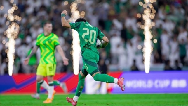 العبود يسجل هدف السعودية الأول ضد أستراليا.. شاهد