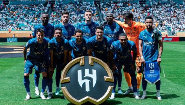 إنزاجي يستبعد نجم الهلال من مباراة سالزبورج في المونديال