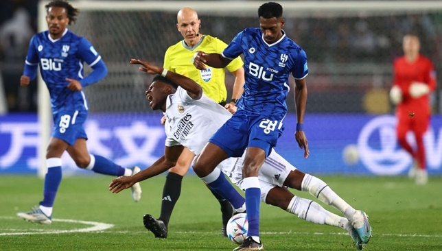 قناة سعودية تنقل مباراة الهلال وريال مدريد في كأس العالم للأندية