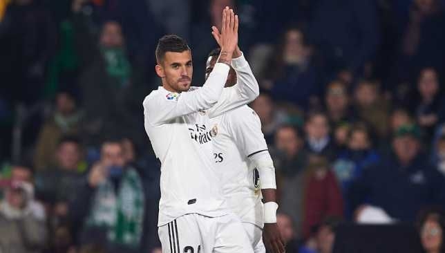 سيبايوس يفكر في مغادرة ريال مدريد بسبب تشابي ألونسو