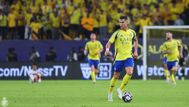 النصر يفند مزاعم الاتفاق مع كريستيانو رونالدو على تمديد عقده