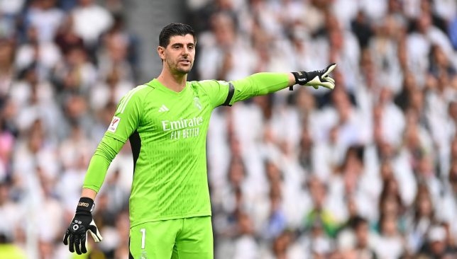 كورتوا يتحدث عن فرص ريال مدريد للفوز بكأس العالم للأندية