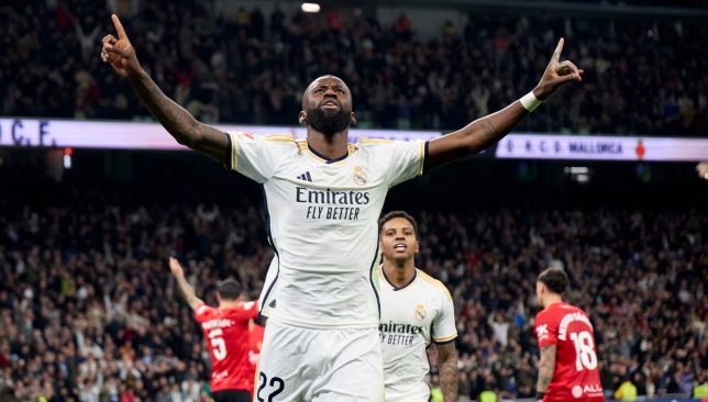 تشابي يرمم دفاع ريال مدريد ضد باتشوكا بعودة روديجر
