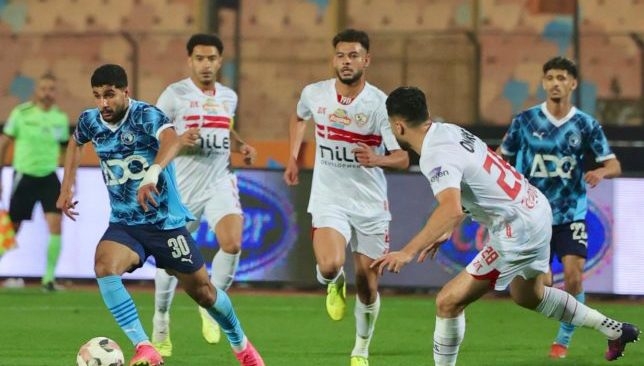 طبيب بيراميدز يحذر من أزمة صحية بسبب موعد مباراة الزمالك