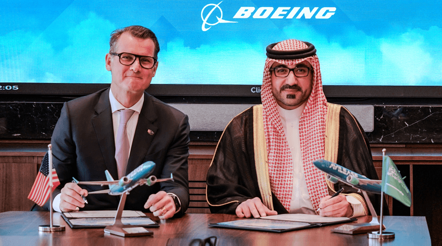 آفي ليس السعودية توقع اتفاقية مع بوينج لشراء 30 طائرة من طراز 737-8