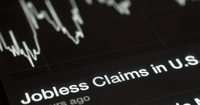 انخفاض طلبات إعانة البطالة الأمريكية على عكس التوقعات