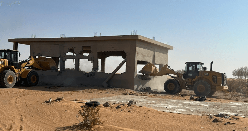 إزالة تعديات على أراضٍ حكومية في منطقة الرياض بمساحة تجاوزت 39 مليون متر مربع