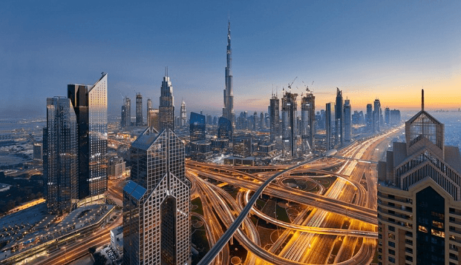 الخطوط البريطانية تعلق رحلاتها إلى دبي وقطر بعد الضربات الأمريكية على إيران