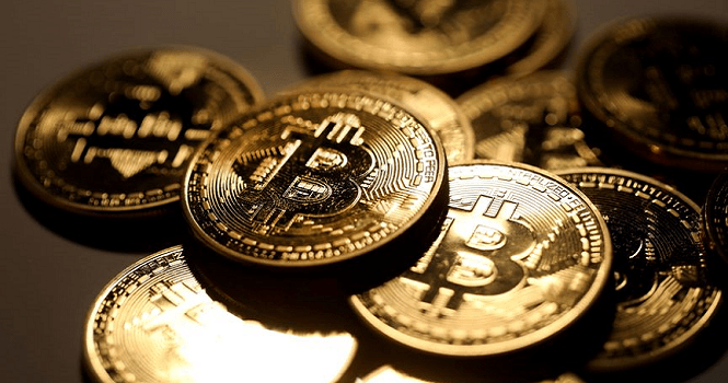 بتكوين تتجاوز حاجز 120 ألف دولار للمرة الأولى في تاريخها