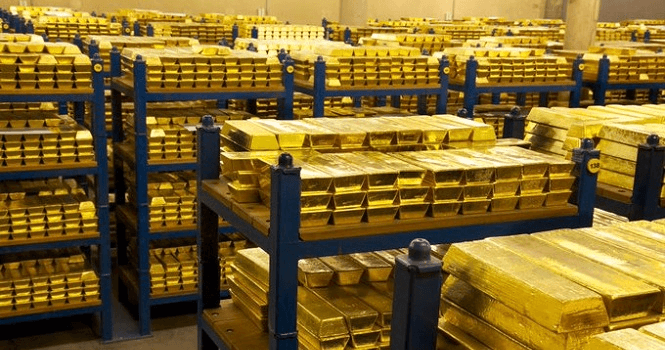 تراجع أسعار الذهب بأكثر من 1% مع ترقب بيانات أمريكية