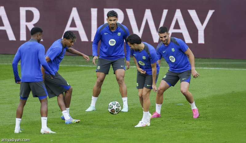 برشلونة يلامس نصف النهائي العاشر