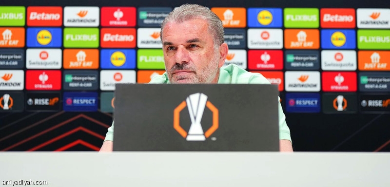 بوستيكوجلو: الفوز بـ «يوروبا ليج» يمحو إخفاقاتنا