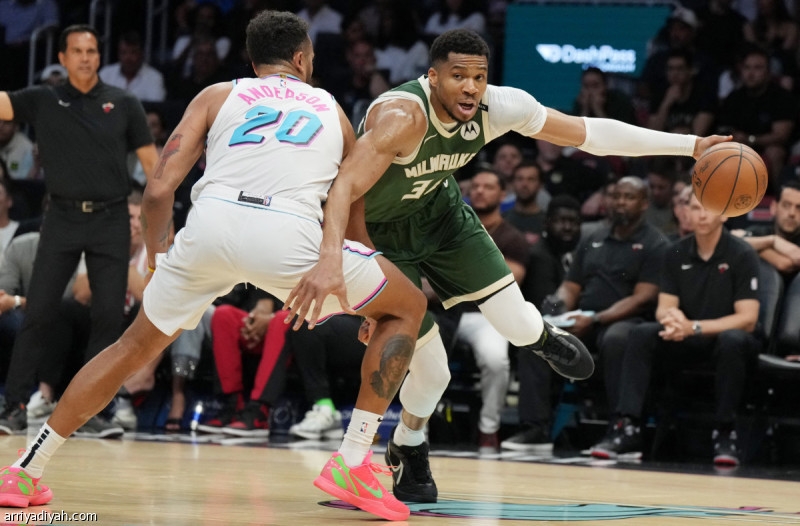 «NBA».. باكس يلحق بركب المتأهلين إلى «بلاي أوف»
