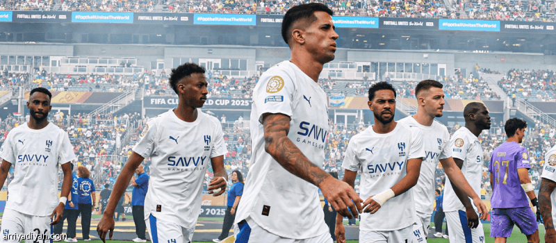 الـ 06:00 مساء.. طائرة خاصة تعيد الهلال من أورلاندو