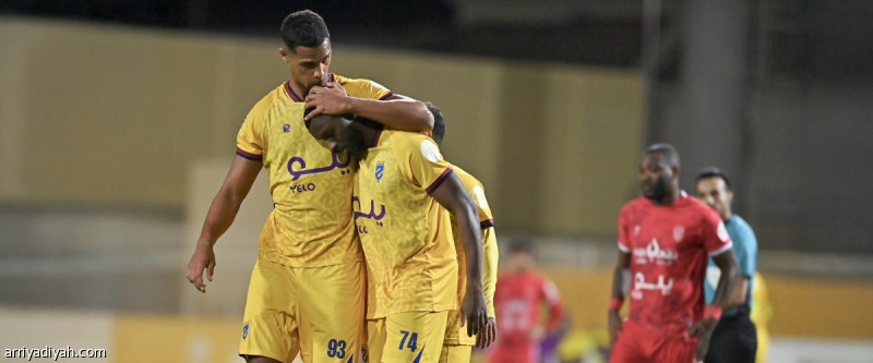 «قاتل» يبقي على حظوظ الحزم