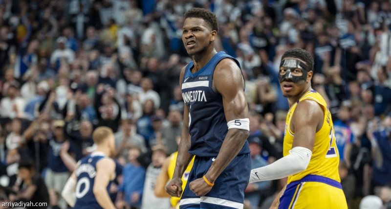 «NBA».. تمبروولفز يكسب وجيمس يتجاوز عبد الجبار