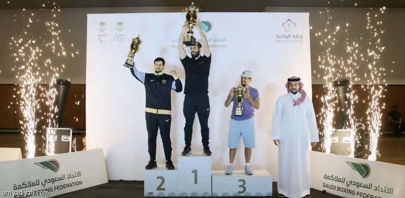 الذئاب يخطف لقب «نخبة الملاكمة»