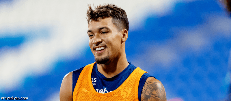 الهلال يسترد ليوناردو أمام ريال مدريد