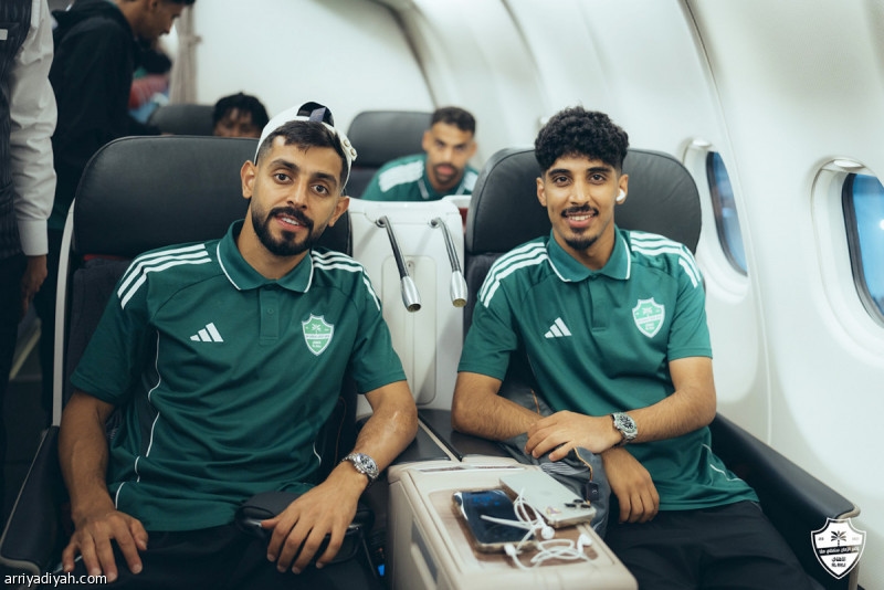 الأهلي يغادر