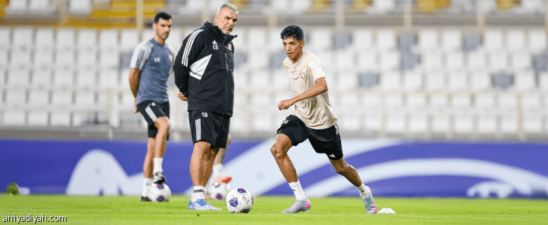 الإمارات تهدد أحلام أوزبكستان