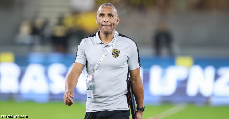 ماذا تعرف عن فرانك باسي ظل بلان في الاتحاد؟