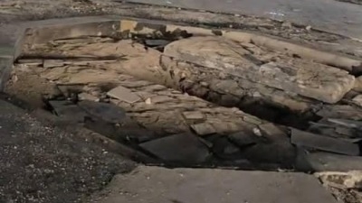 نبش قبر حافظ الأسد ونقل رفاته إلى وجهة مجهولة