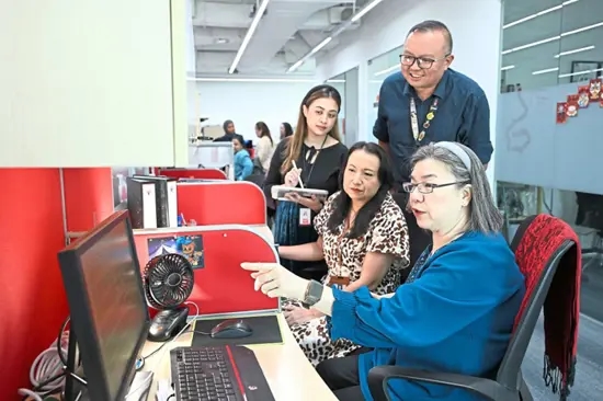 Extension of current retirement age from 60 to 65 years old should remain optional: Malaysian experts
