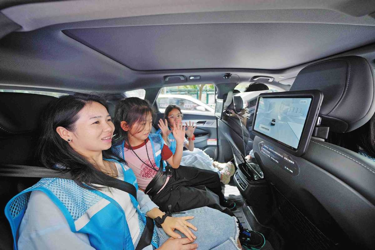 China's autonomous driving tech forges inroads into global markets