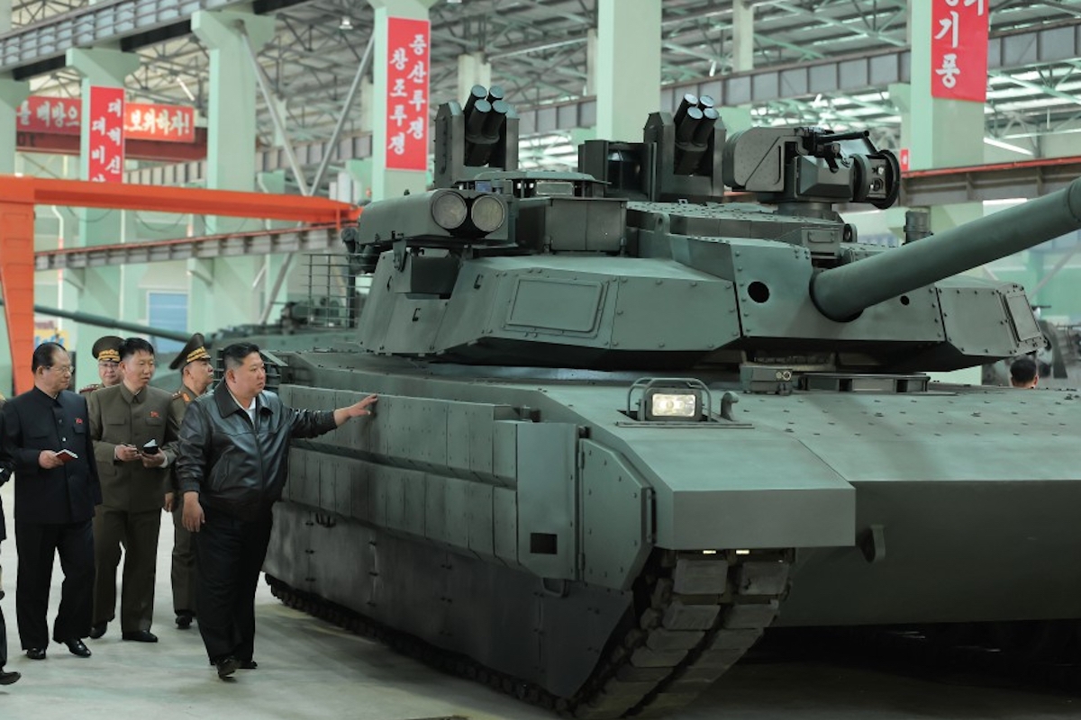 Is N Korea cranking out tanks to help Russia in Ukraine?