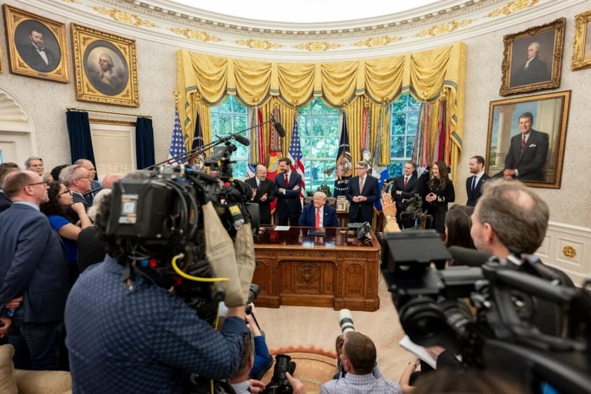 US-UK tips on how Koreans, others must approach Trump trade talks