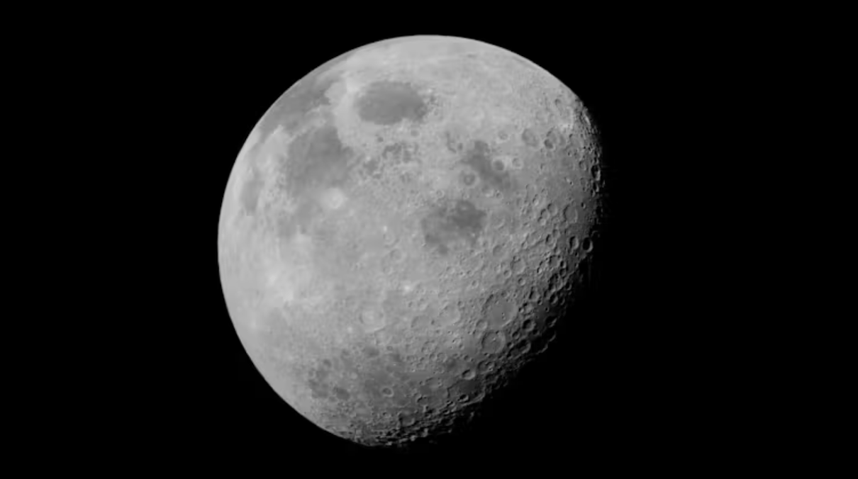 Space race next: US, China rushing to nuclearize the moon