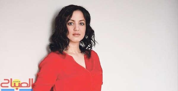 عكرود مستاءة من التلفزيون