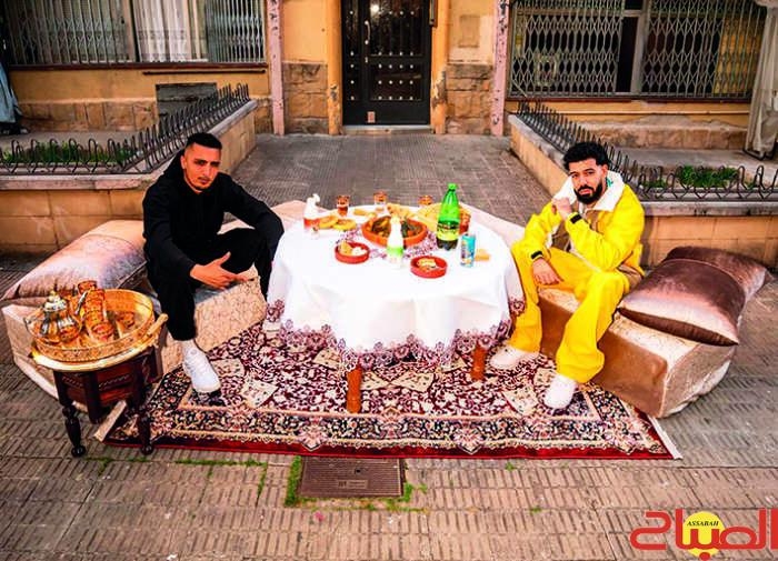 'ديستانكت' يروج لجديده الفني