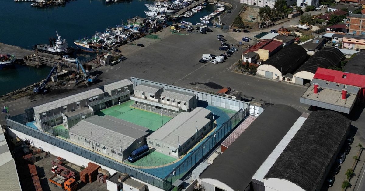 "العدل الأوروبية" تجهض خطة إيطالية لنقل مهاجرين لألبانيا