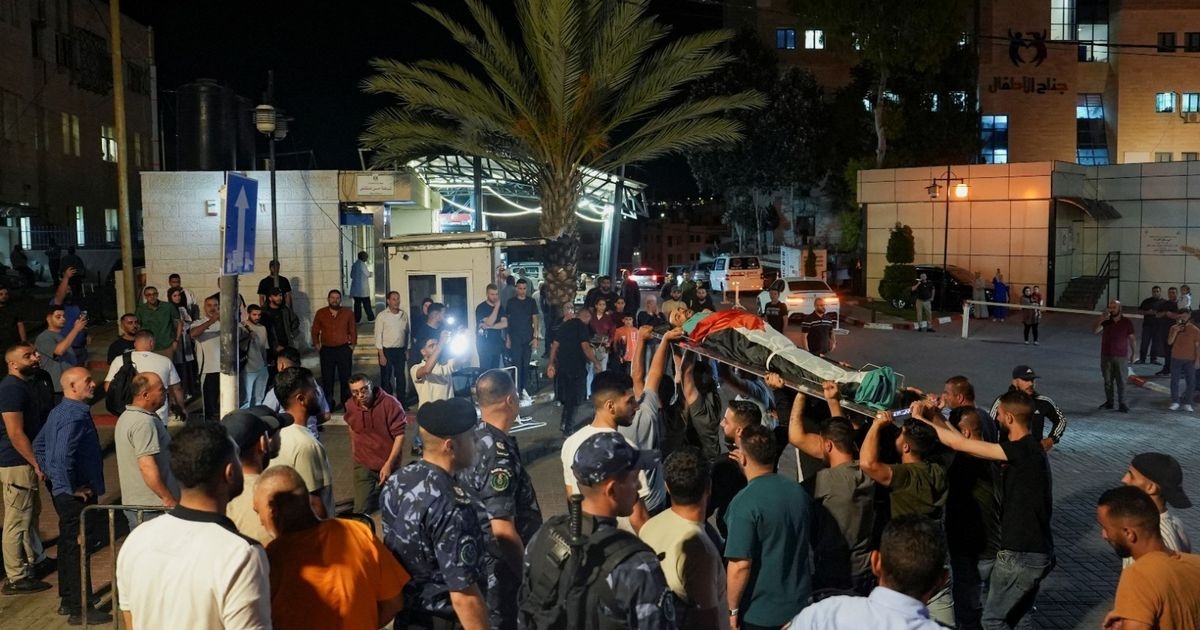 مستوطنون إسرائيليون يقتلون فلسطينيين بهجوم على قرية قرب رام الله
