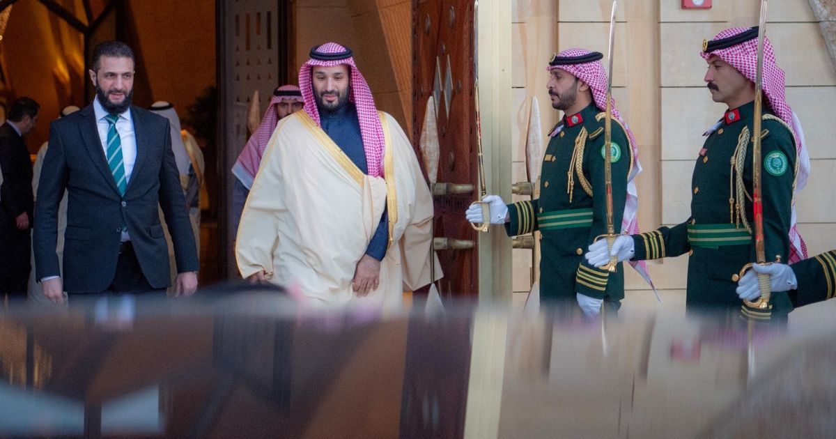الأمير محمد بن سلمان والشرع يبحثان هاتفياً الأوضاع في سوريا