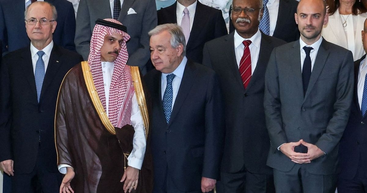 مؤتمر "حل الدولتين".. زخم واسع وتوافق دولي على تسوية "عادلة" للقضية الفلسطينية