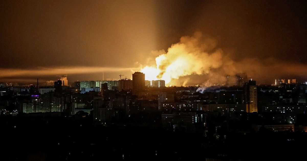 ترمب ينتقد بوتين بعد هجمات أوكرانيا: نفكر بعقوبات على موسكو
