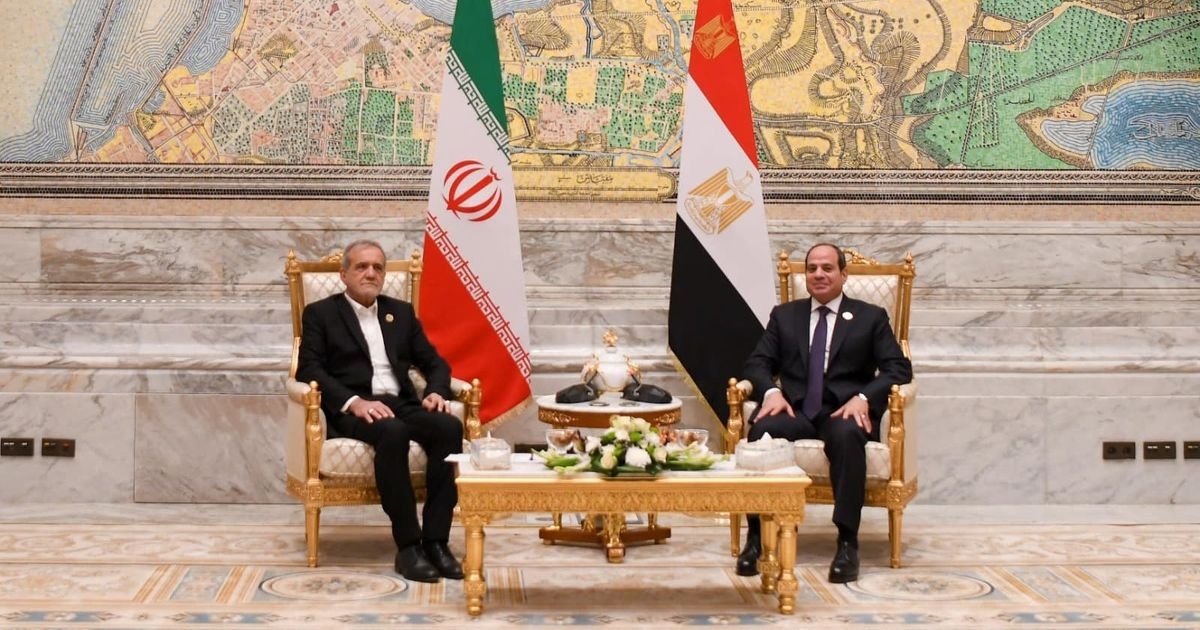 بيزشكيان للسيسي: نؤيد منطقة خالية من النووي شرط أن يشمل ذلك إسرائيل