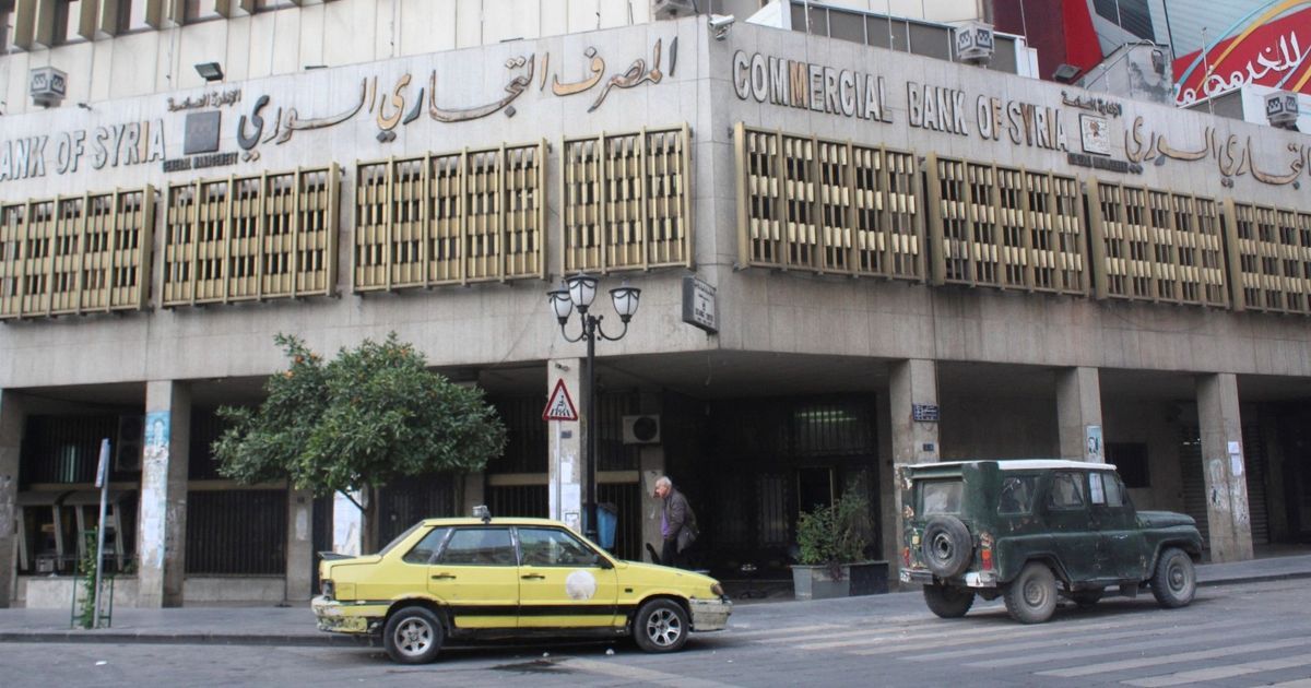 في ظل العقوبات.. شكوك وآمال بشأن اتفاق الأمم المتحدة مع 4 بنوك سورية