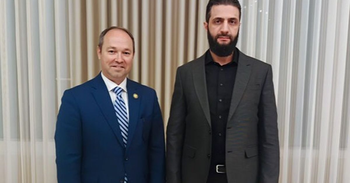 عضو بالكونجرس الأميركي بعد لقاء الشرع: هناك الكثير من الفرص في سوريا