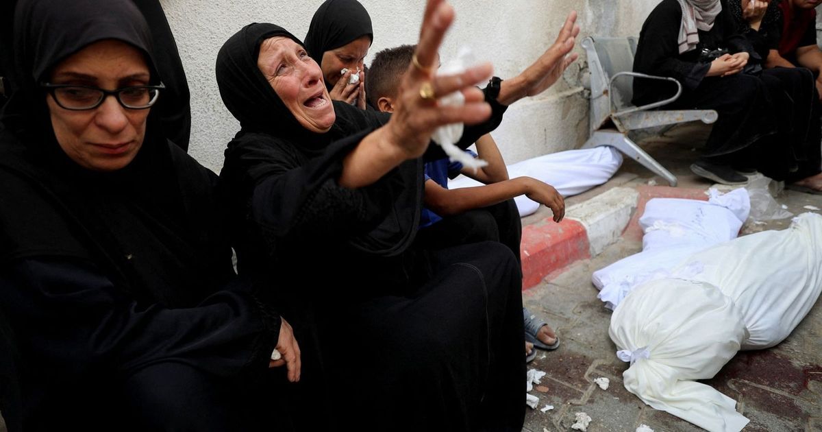 غارات إسرائيلية عنيفة على مناطق متفرقة من قطاع غزة.. ومواجهات في خان يونس