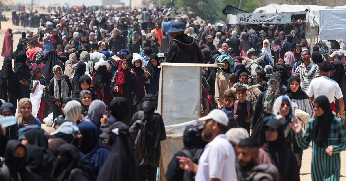 إسرائيل تعيد فريق مفاوضات غزة لبحث رد "حماس" على مقترح وقف إطلاق النار